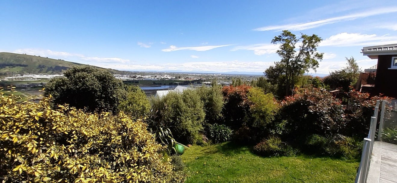 88 Cannon Hill Crescent, Mount Pleasant, Christchurch - Carousel 21