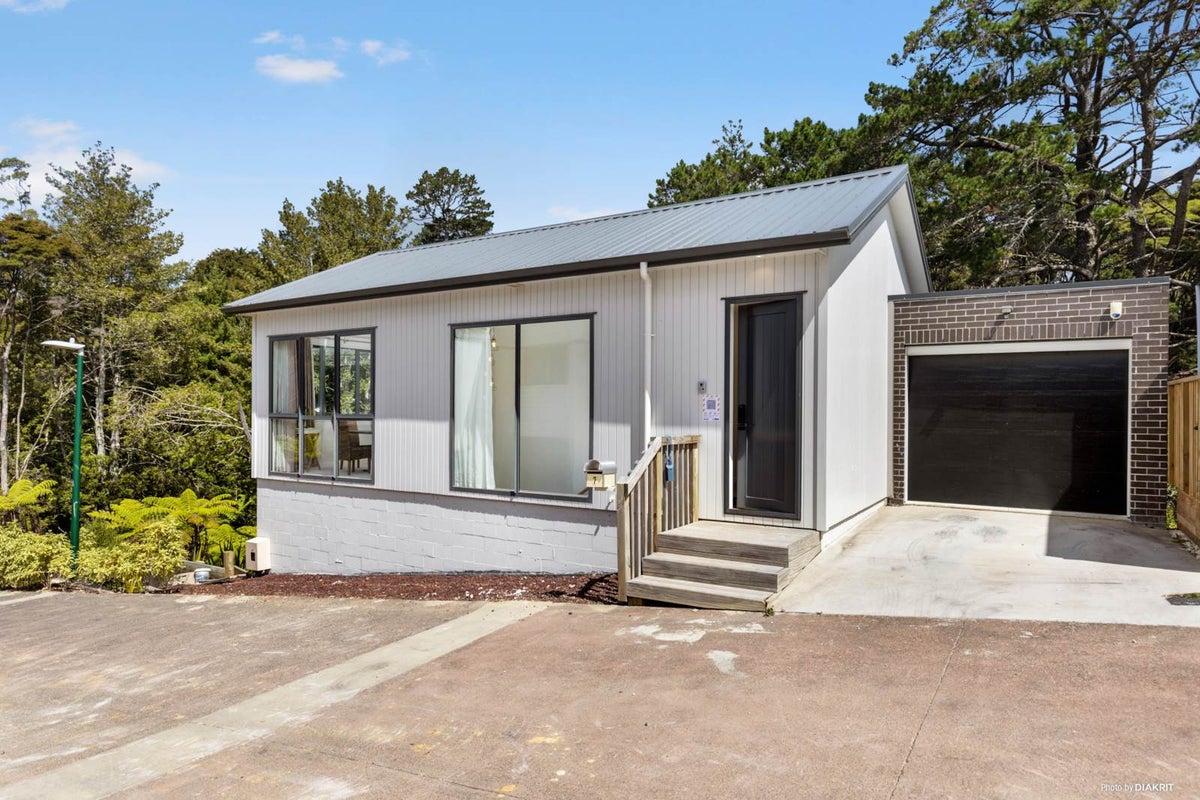 7 Mohaka Way, Albany Heights, Auckland - Carousel 1