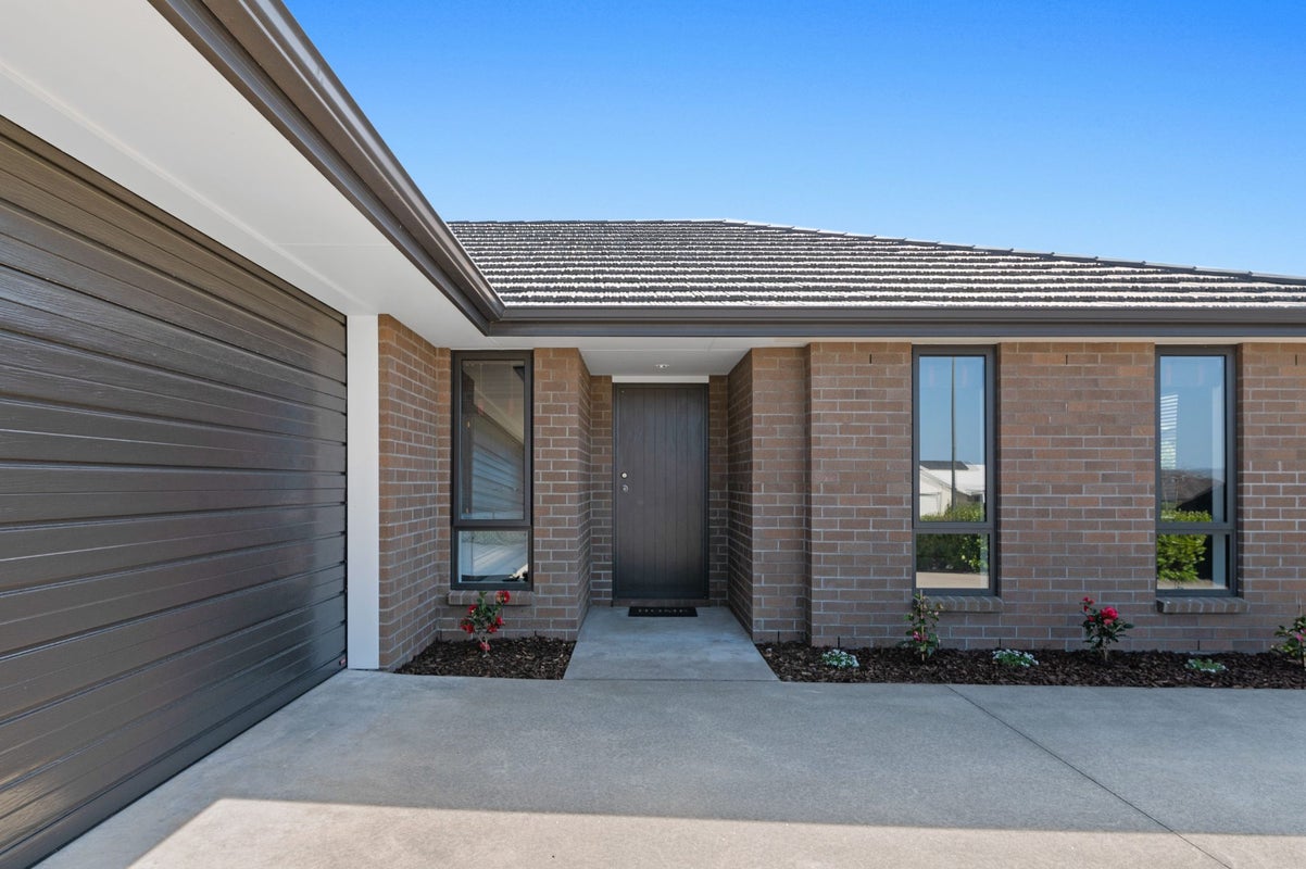 39 Hamon Place, Pukehangi, Rotorua - Carousel 2