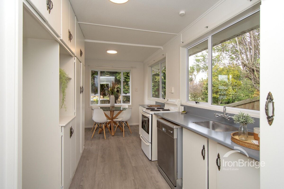 4 Halberg Street, Dallington, Christchurch - Carousel 2
