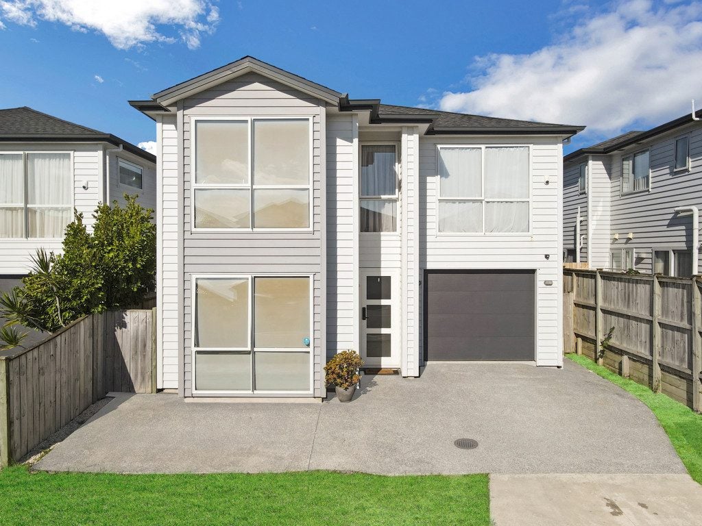 38 Calcite Avenue, Flat Bush, Auckland - Carousel 1