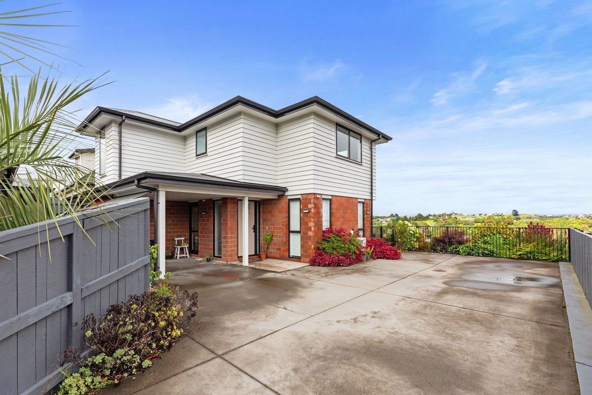 44B Waikite Road, Welcome Bay, Tauranga - Carousel 2