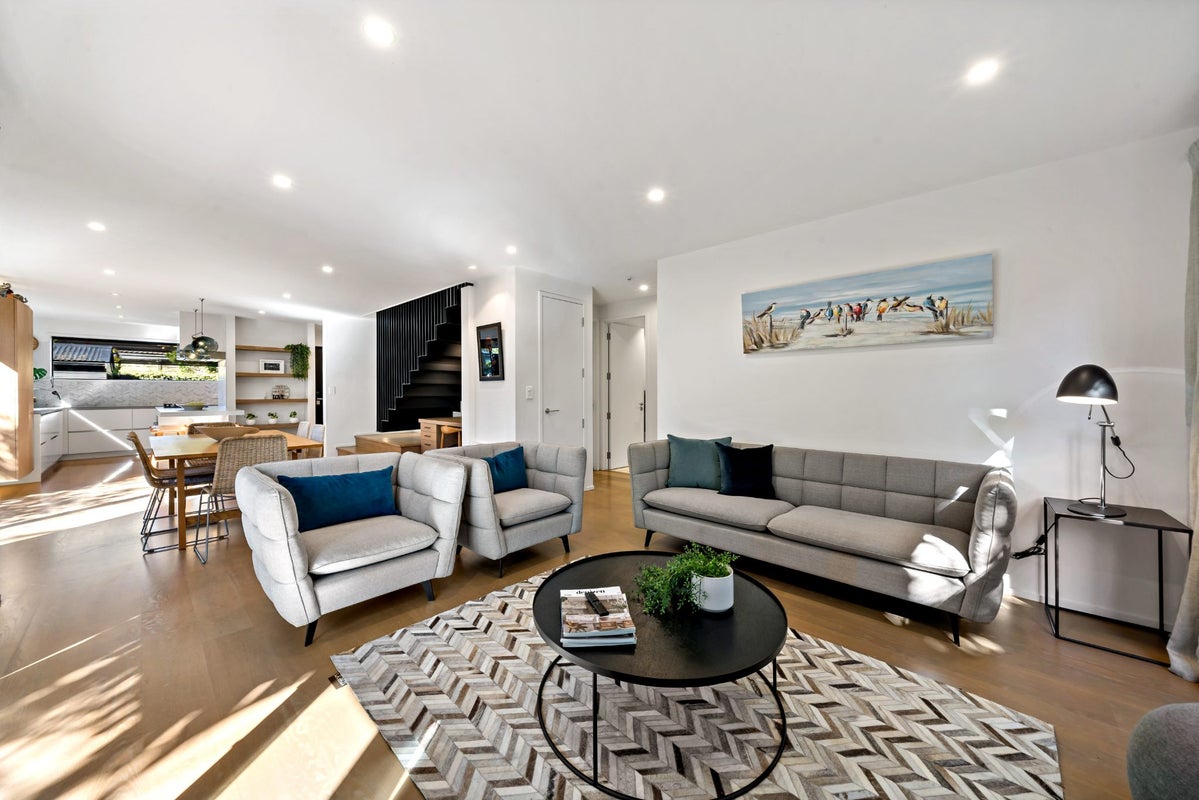 16A Maungawhau Road, Epsom, Auckland - Carousel 2