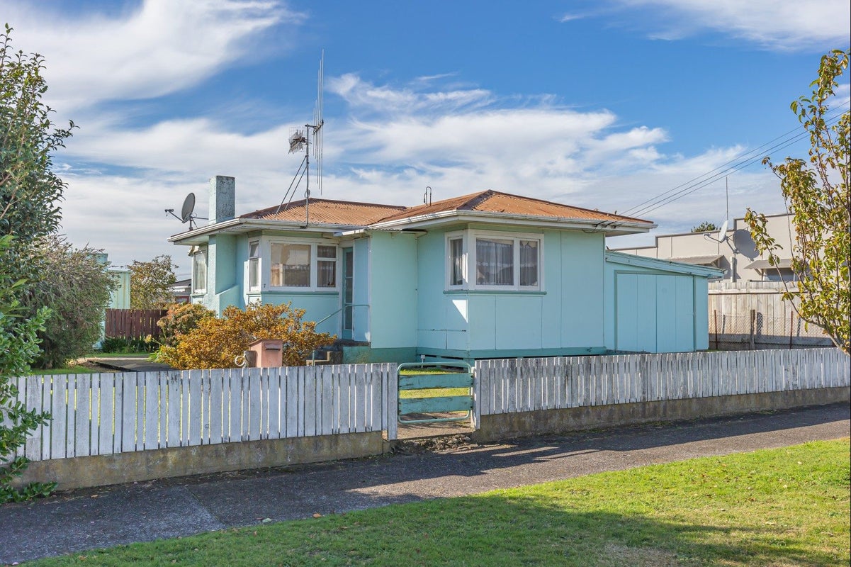 7 Wilton Street, Levin, Levin - Carousel 1