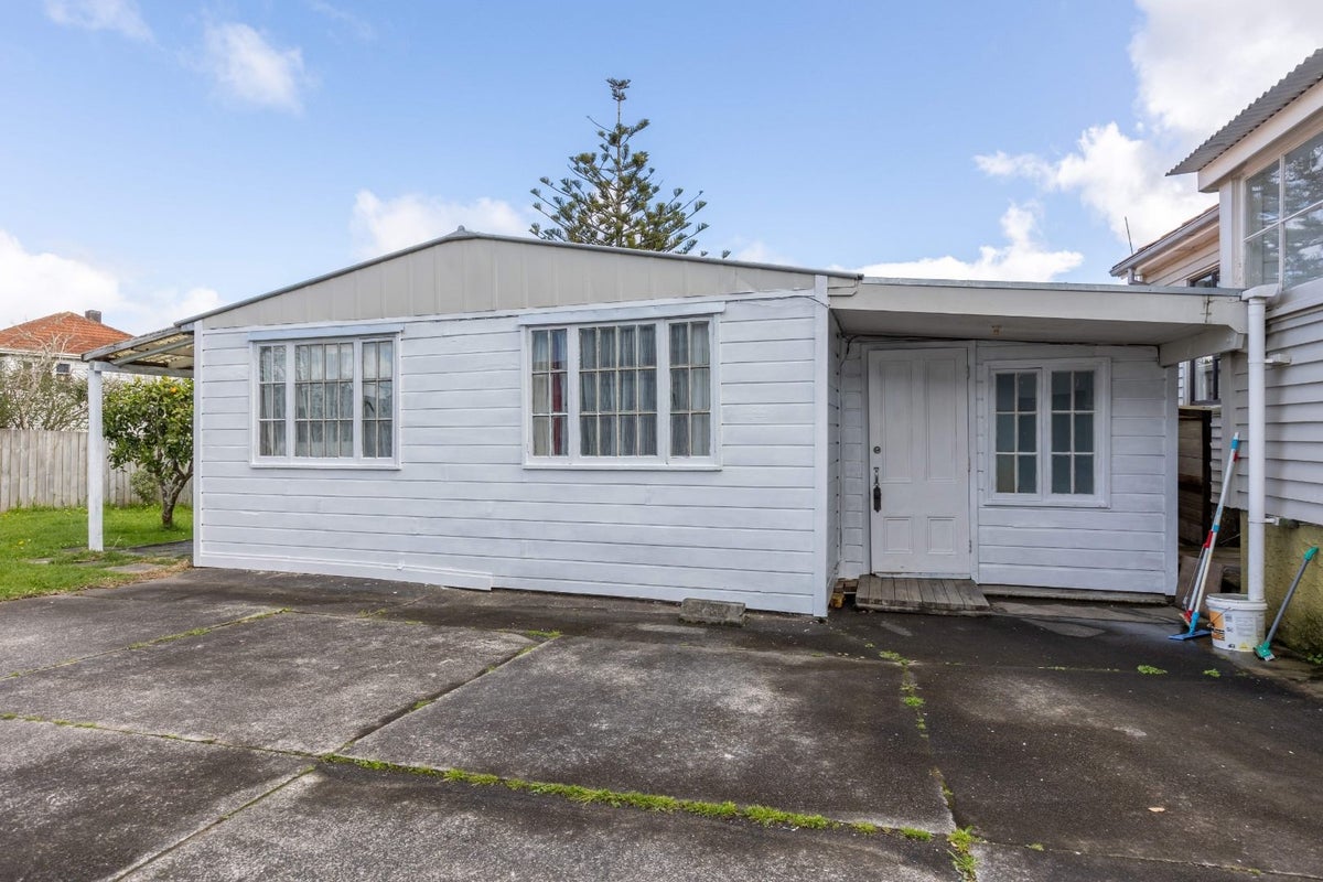 12 Waite Avenue, Wesley, Auckland - Carousel 20