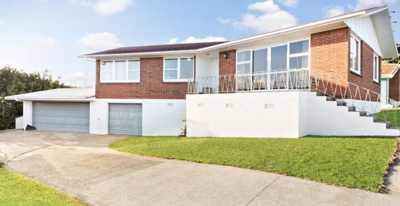 3 Humber Place, New Windsor, Auckland - Carousel 1