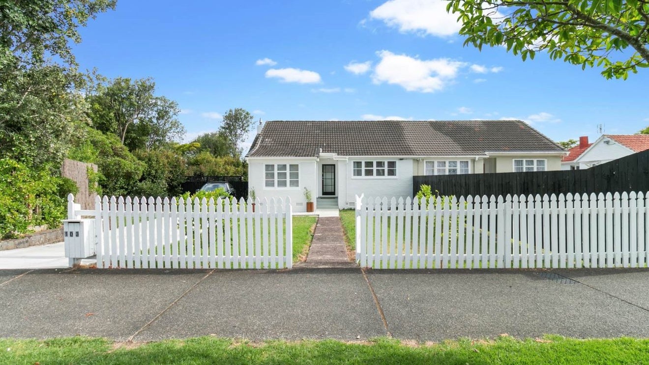 103 Lambeth Road, Sandringham, Auckland - Carousel 1