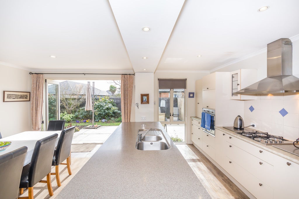 9A Becmead Drive, Harewood, Christchurch - Carousel 2
