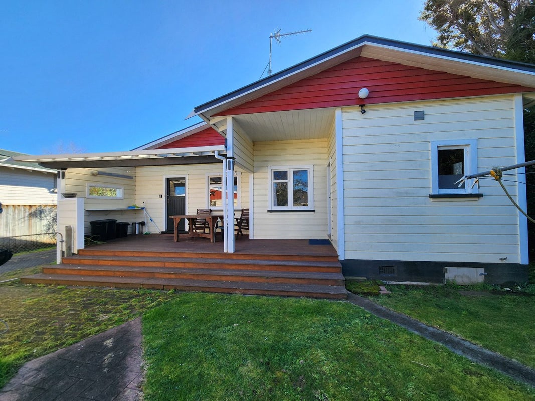 5 Godwin Crescent, College Estate, Whanganui - Carousel 2