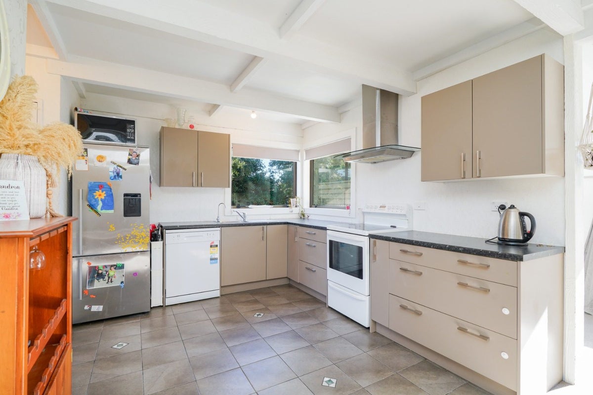 48A Metzger Street, Georgetown, Invercargill - Carousel 2
