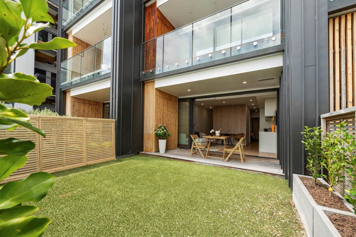 107/12 Mackelvie Street, Grey Lynn, Auckland - Carousel 1
