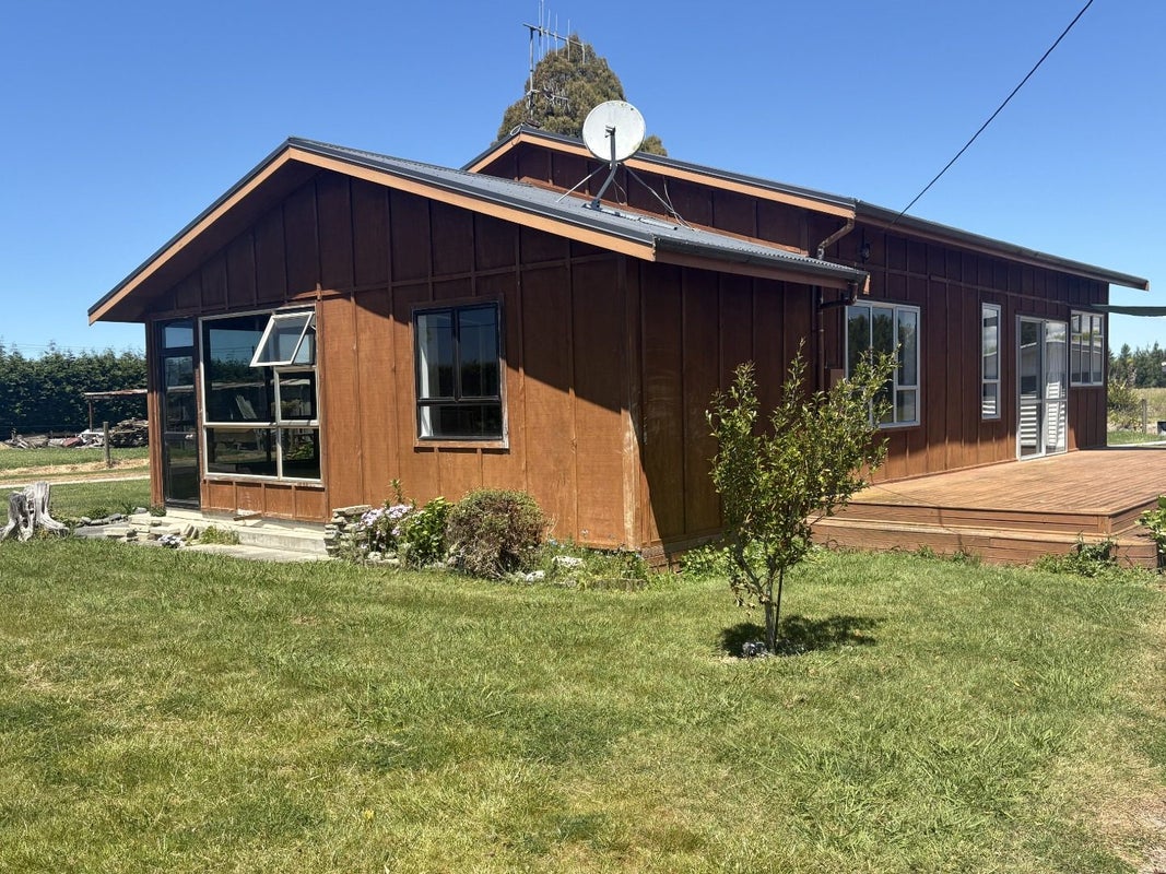 384 Brookfields Road, Meeanee, Napier - Carousel 2