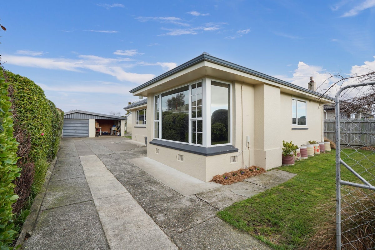 227 Crawford Street, Glengarry, Invercargill - Carousel 32