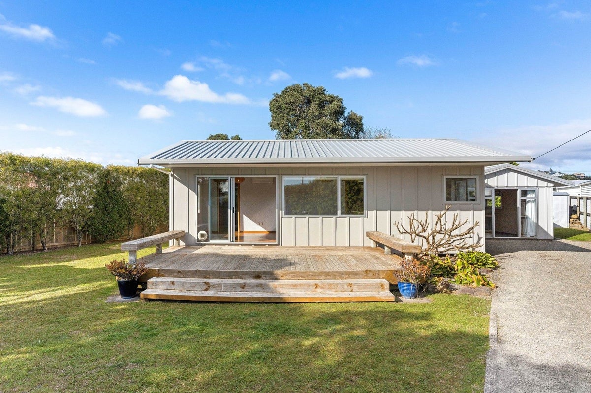 217 Kiwi Road, Whangamata - Carousel 2