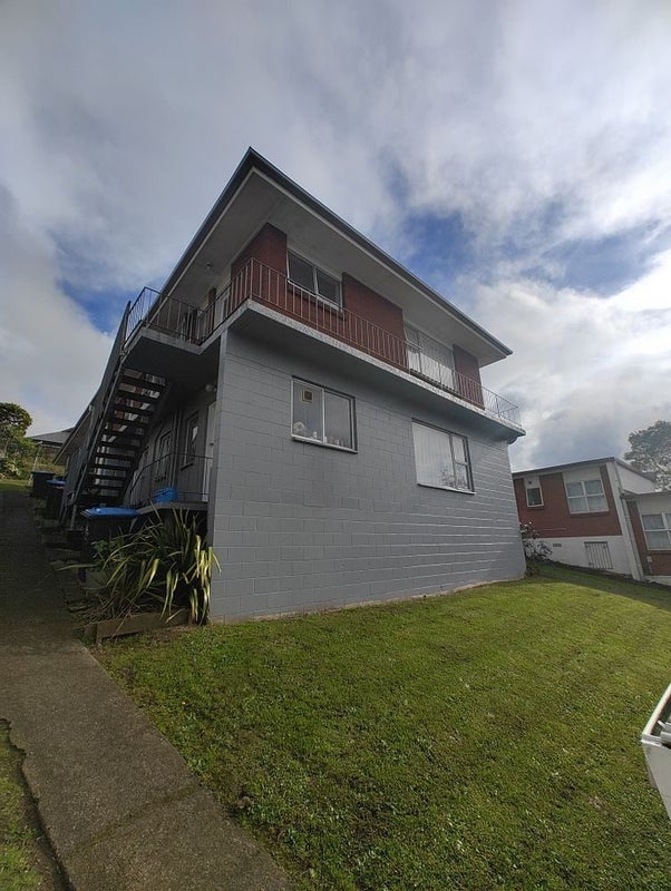 1/26 Don Croot Street, Morningside, Auckland - Carousel 13