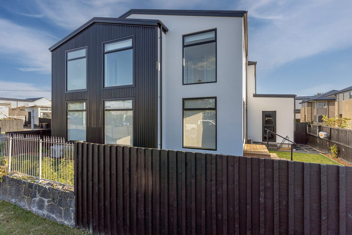 47 Canon Street, St Albans, Christchurch - Carousel 16