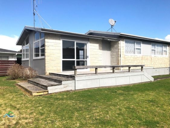 42 Rawhiti Avenue, Matamata, Matamata - Carousel 2