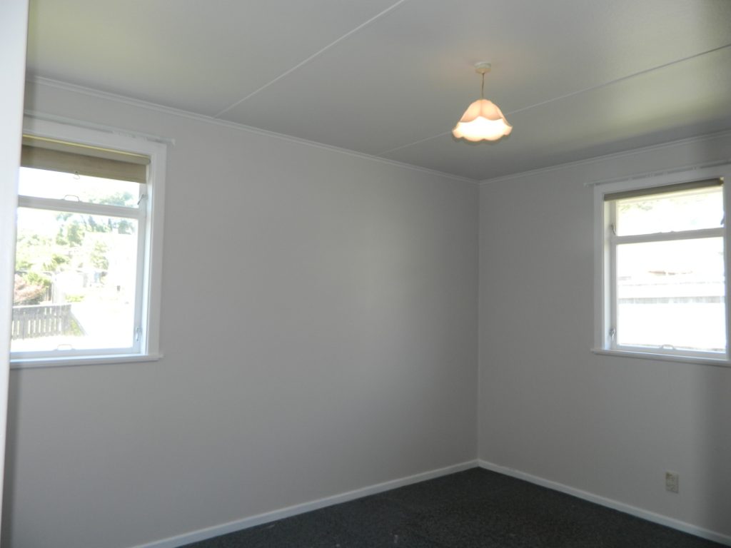 36 Mahinawa Street, Takapuwahia, Porirua - Carousel 17