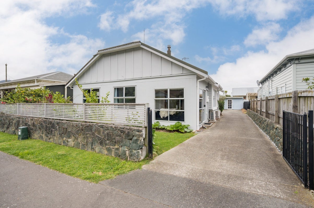 104 Milton Street, The Wood, Nelson - Carousel 1