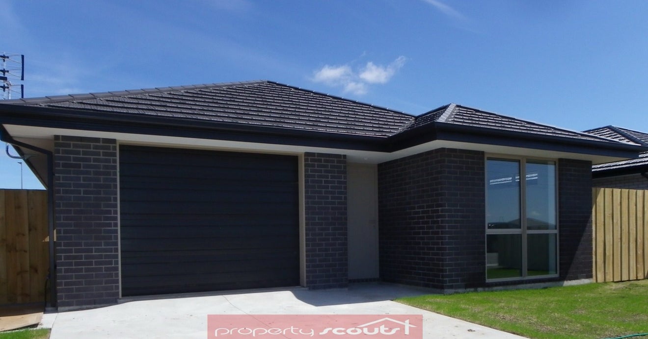 10 Saddlers Lane, Yaldhurst, Christchurch - Carousel 1