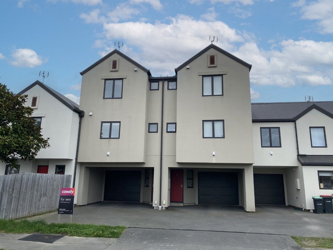 87 Burke Street, Addington, Christchurch - Carousel 1