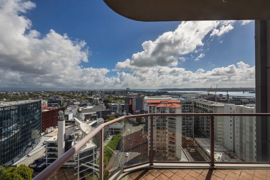 18B/89 Victoria Street West, Auckland Central, Auckland - Carousel 2