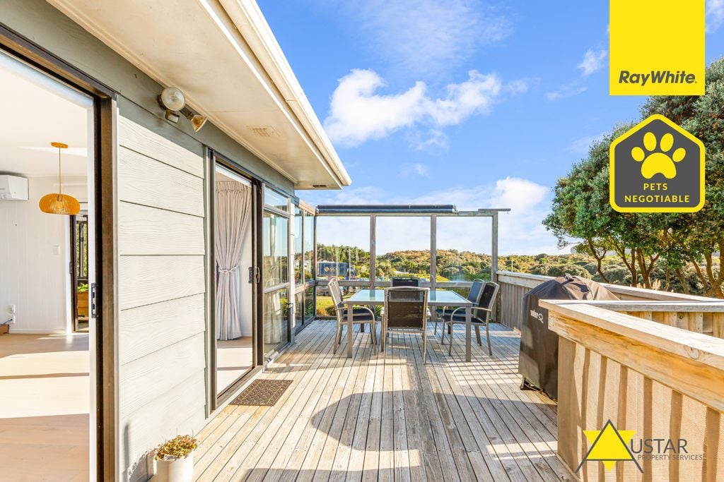 276 Bethells Road, Waitakere, Bethells Beach - Carousel 1