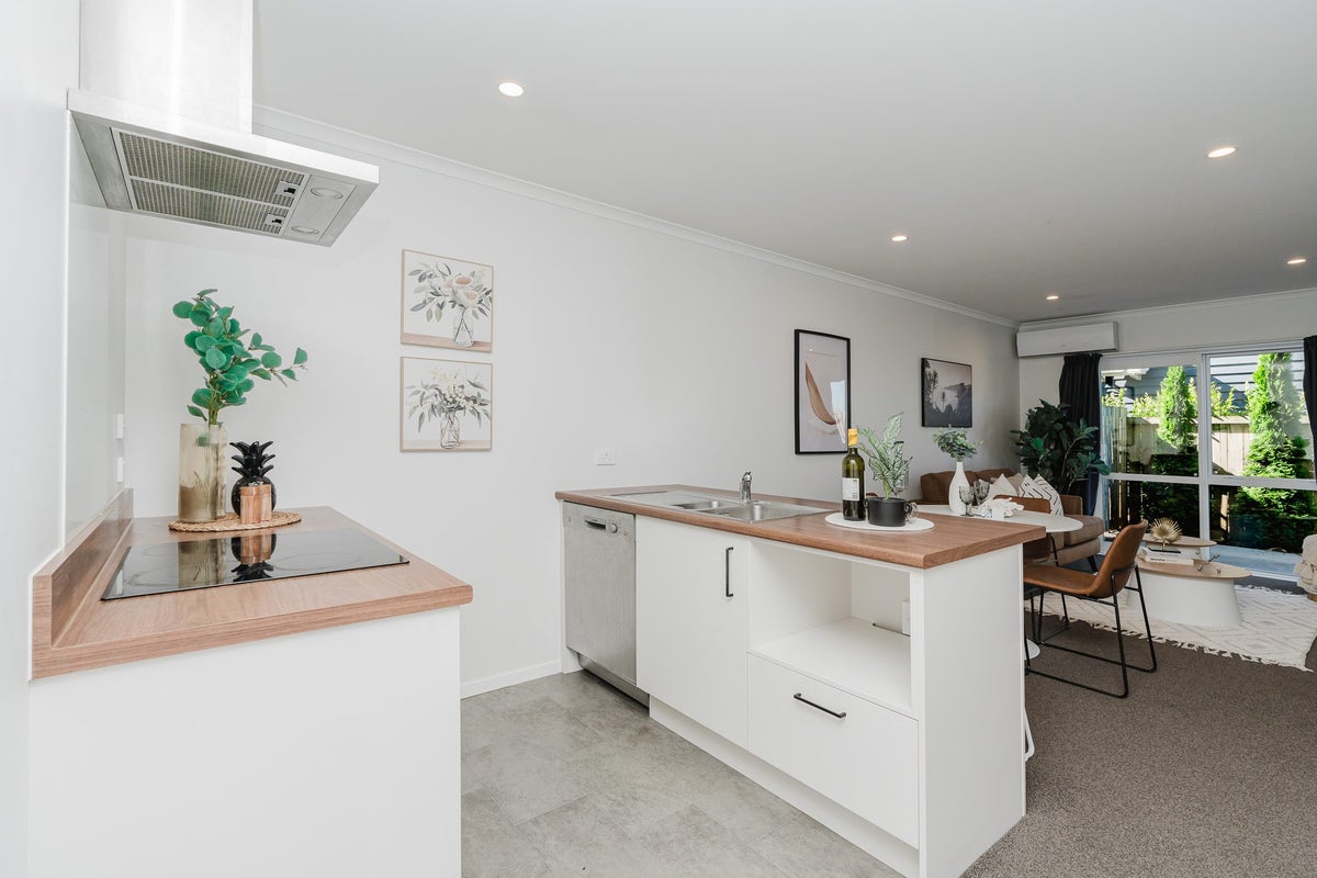 16/10 Burrows Place, Frankton, Hamilton, Waikato - Carousel 2
