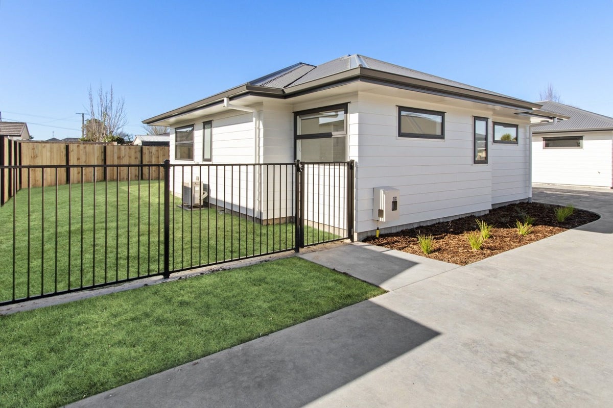 3/6 Cotton Street, Beerescourt, Hamilton, Waikato - Carousel 1