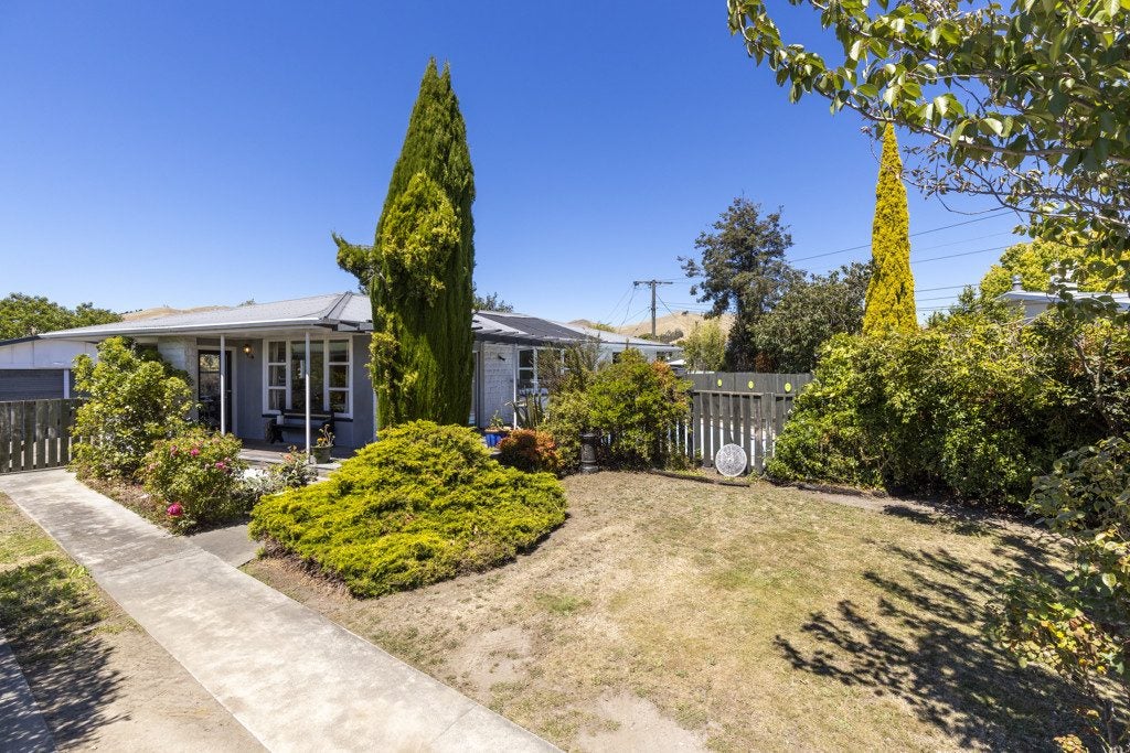 11 Washington Crescent, Redwoodtown, Blenheim - Carousel 27