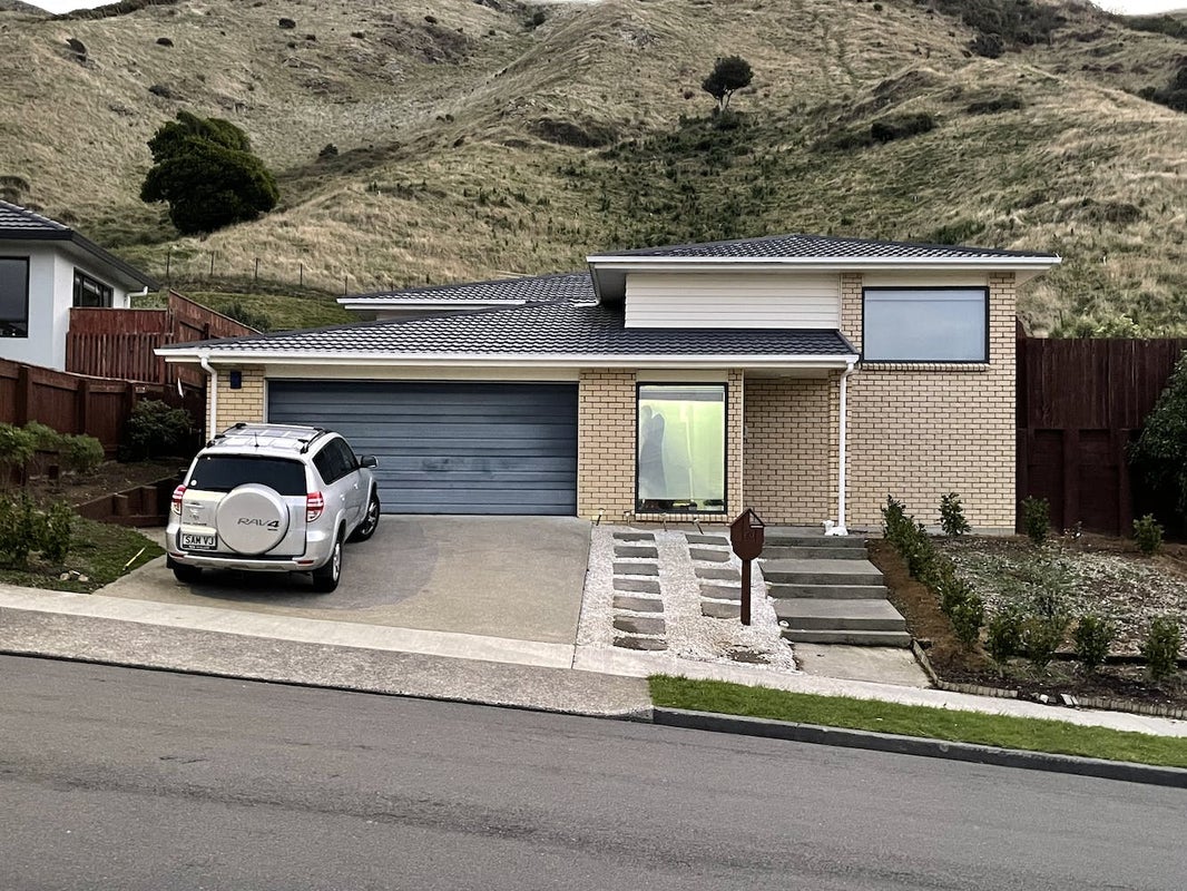 60 Erlestoke Crescent, Churton Park, Wellington - Carousel 2