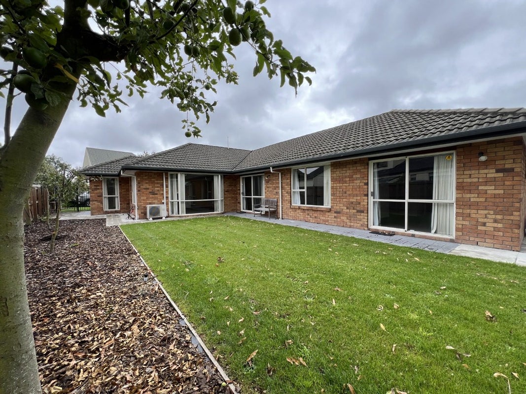 6 Waddell Lane, Avondale, Christchurch - Carousel 1