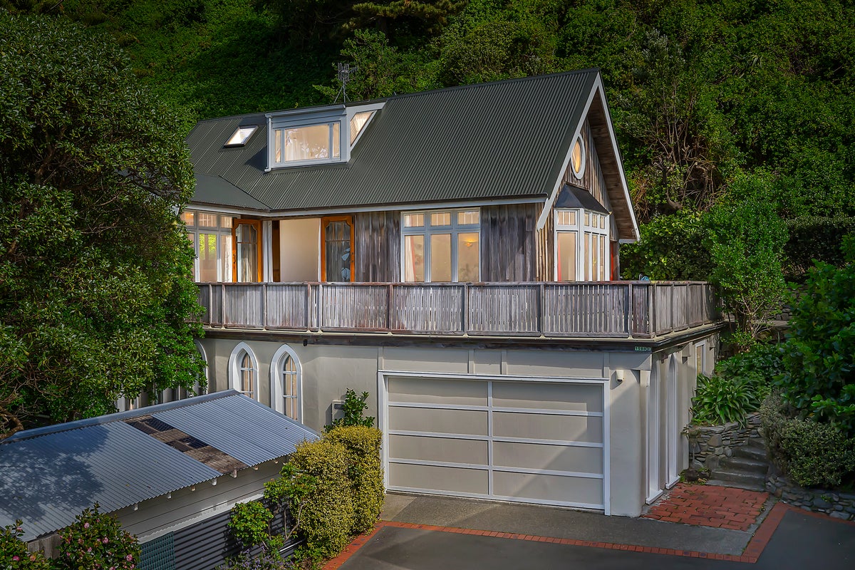 158B Breaker Bay Road, Breaker Bay, Wellington - Carousel 2