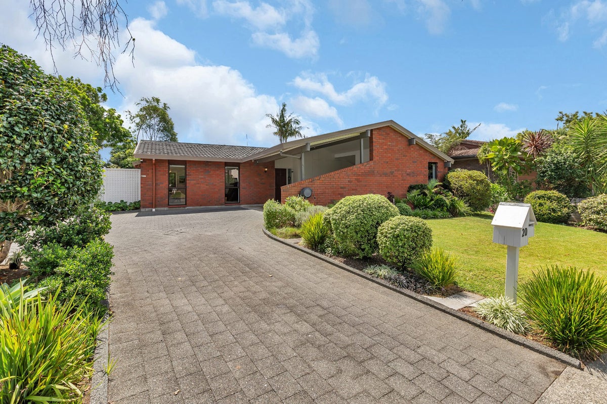 20 Augusta Place, Kamo, Whangarei - Carousel 2
