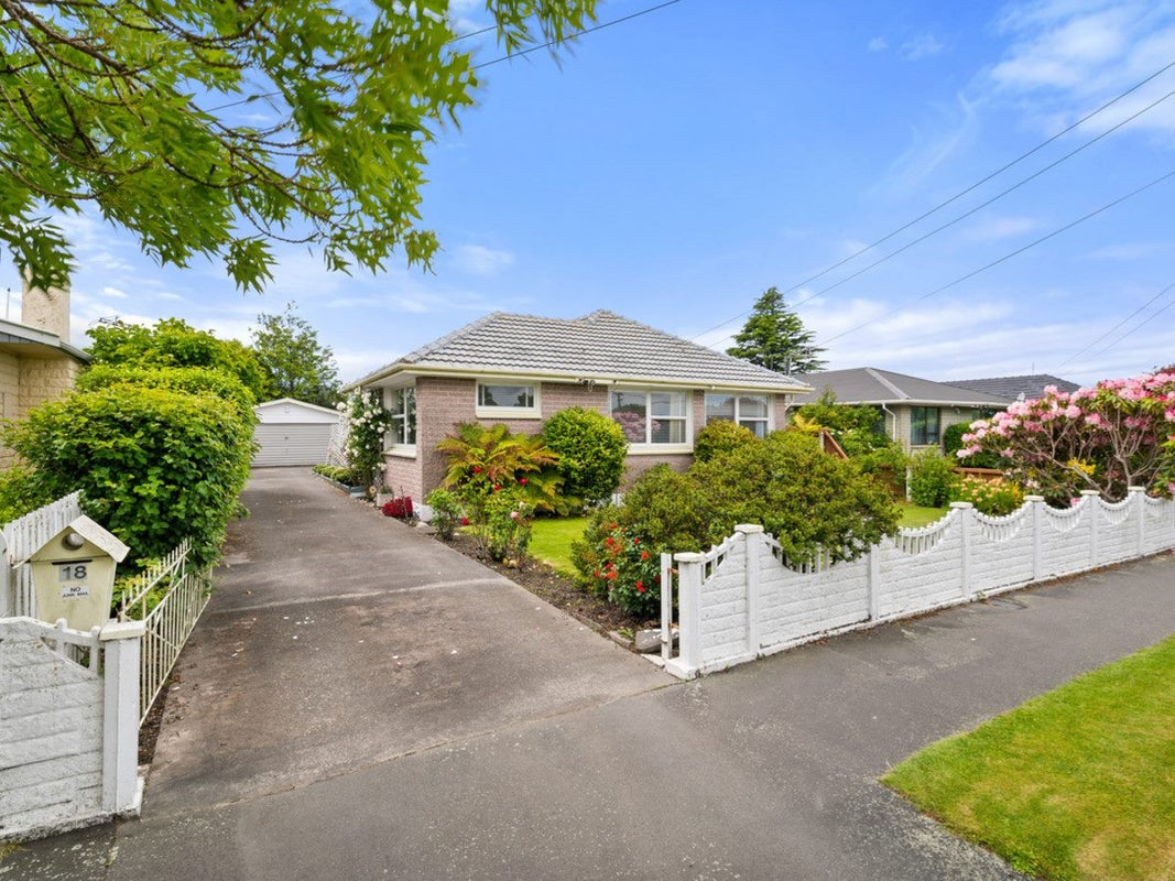 18 Hockey Street, Bishopdale, Christchurch - Carousel 1