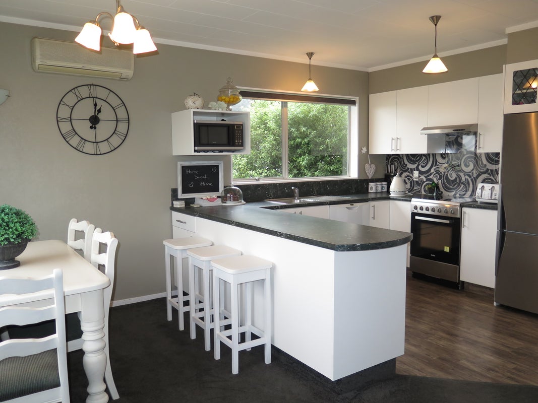 76 Poplar Street, Gleniti, Timaru - Carousel 2
