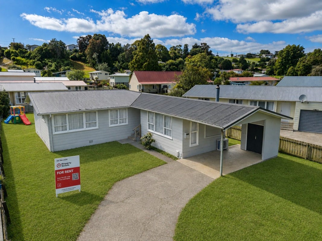 3 Hodgson Street, Onerahi, Whangarei - Carousel 1