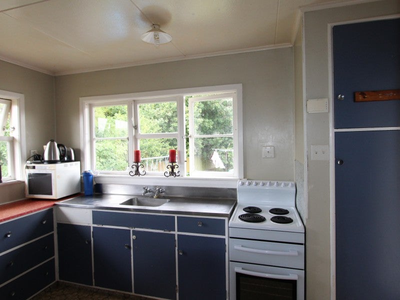 23 Huxley Street, Pahiatua - Carousel 13