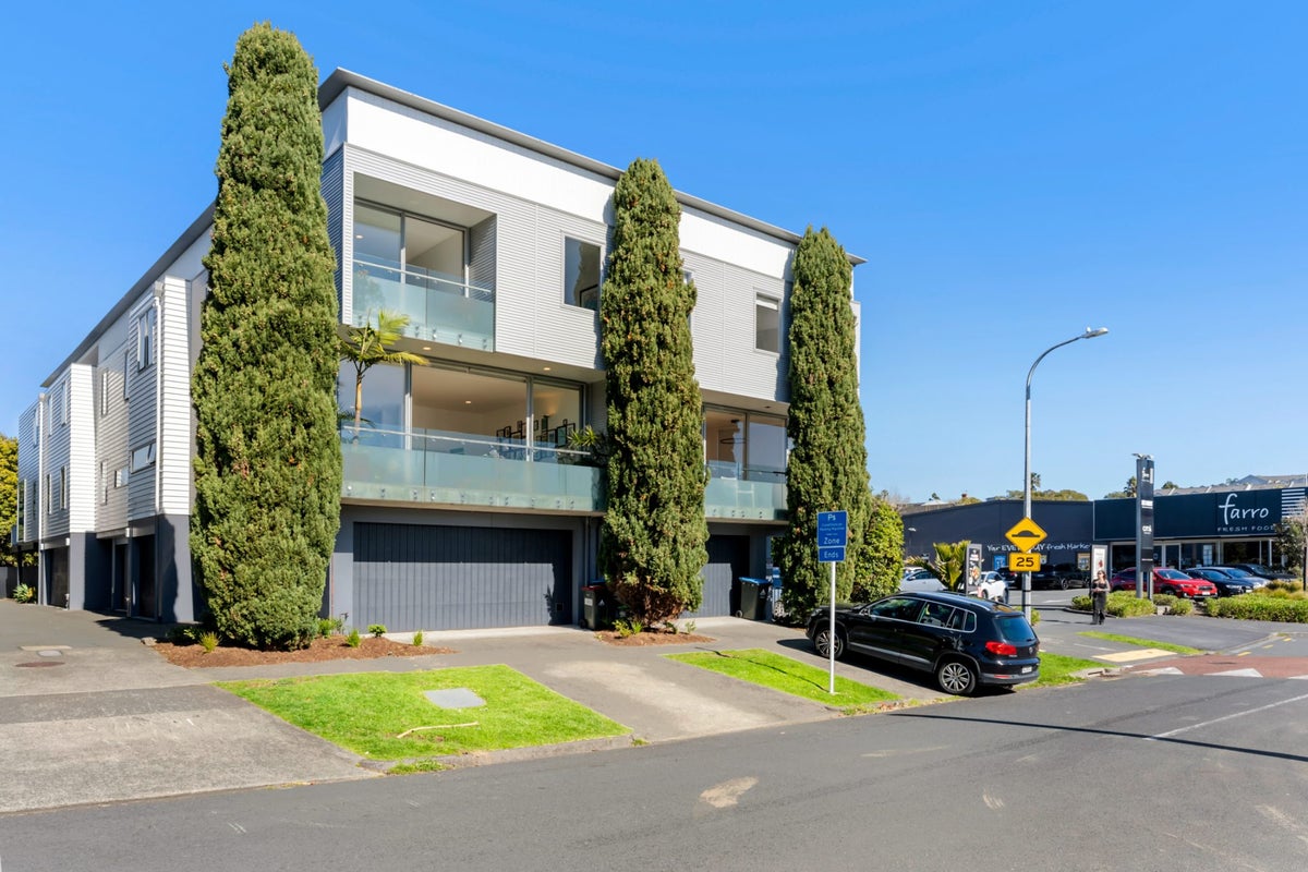 10/24 Westmoreland Street West, Grey Lynn, Auckland City, Auckland - Carousel 2