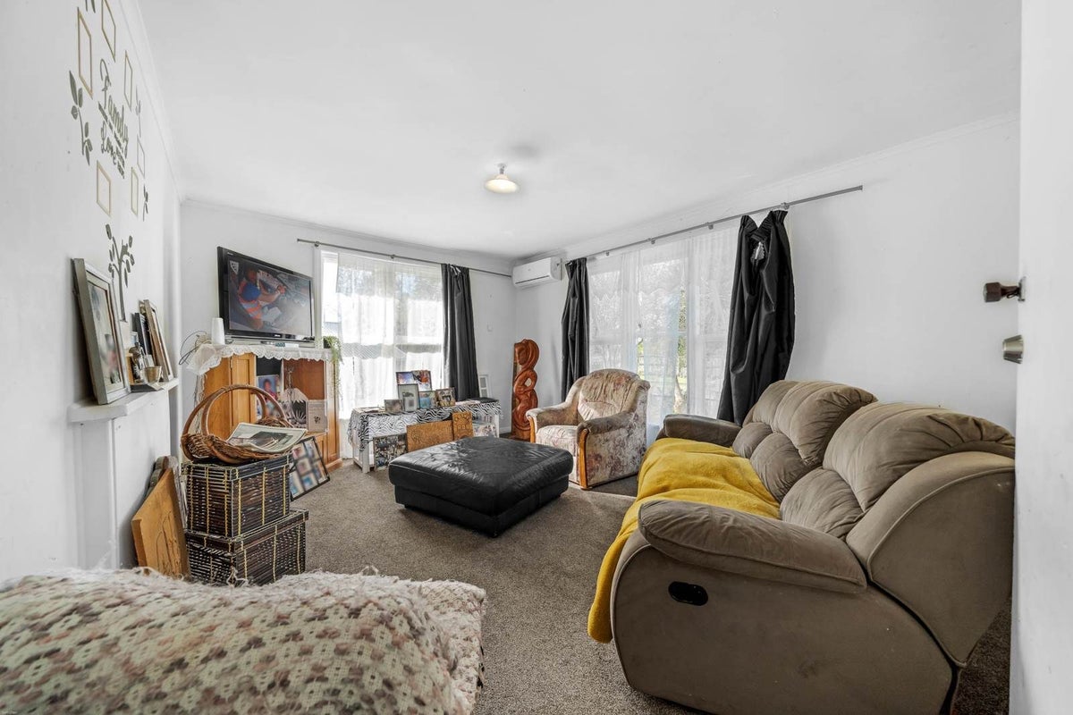 44 Te Puea Avenue, Meremere - Carousel 2
