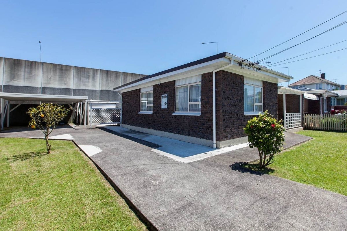 40 Lillington Road, Remuera, Auckland - Carousel 2