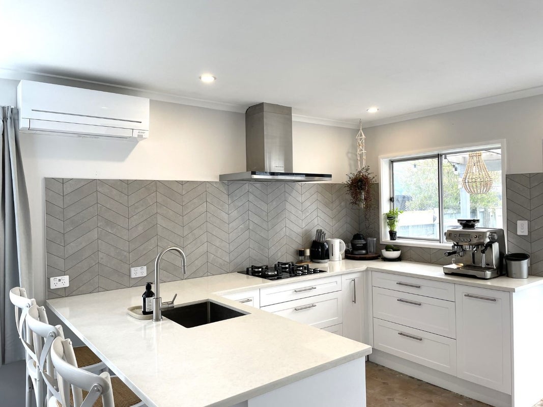 60 Douglas Mclean Avenue, Marewa, Napier - Carousel 1