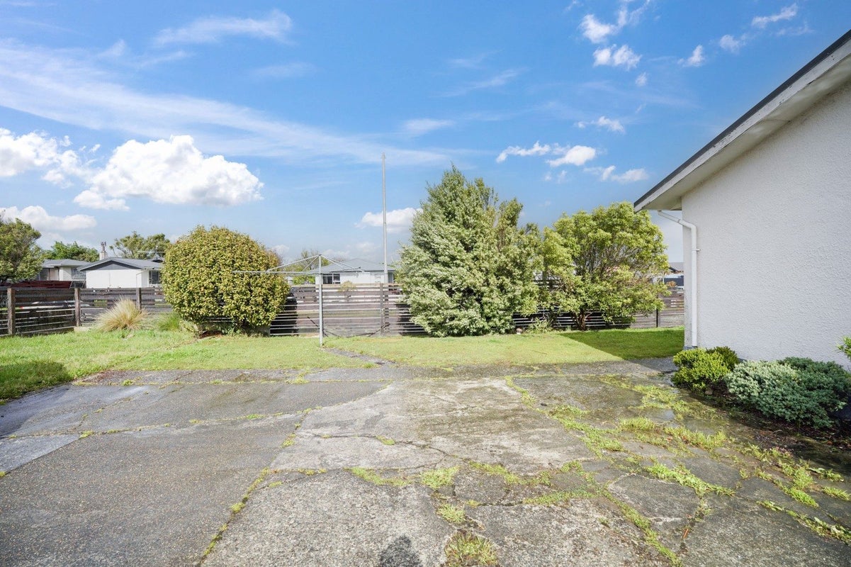 2 Burns Street, Kew, Invercargill, Southland - Carousel 13