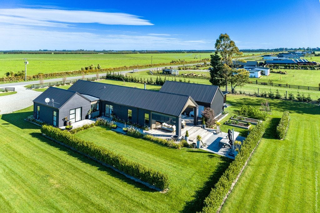 297 Creyke Road, Darfield, Darfield - Carousel 1