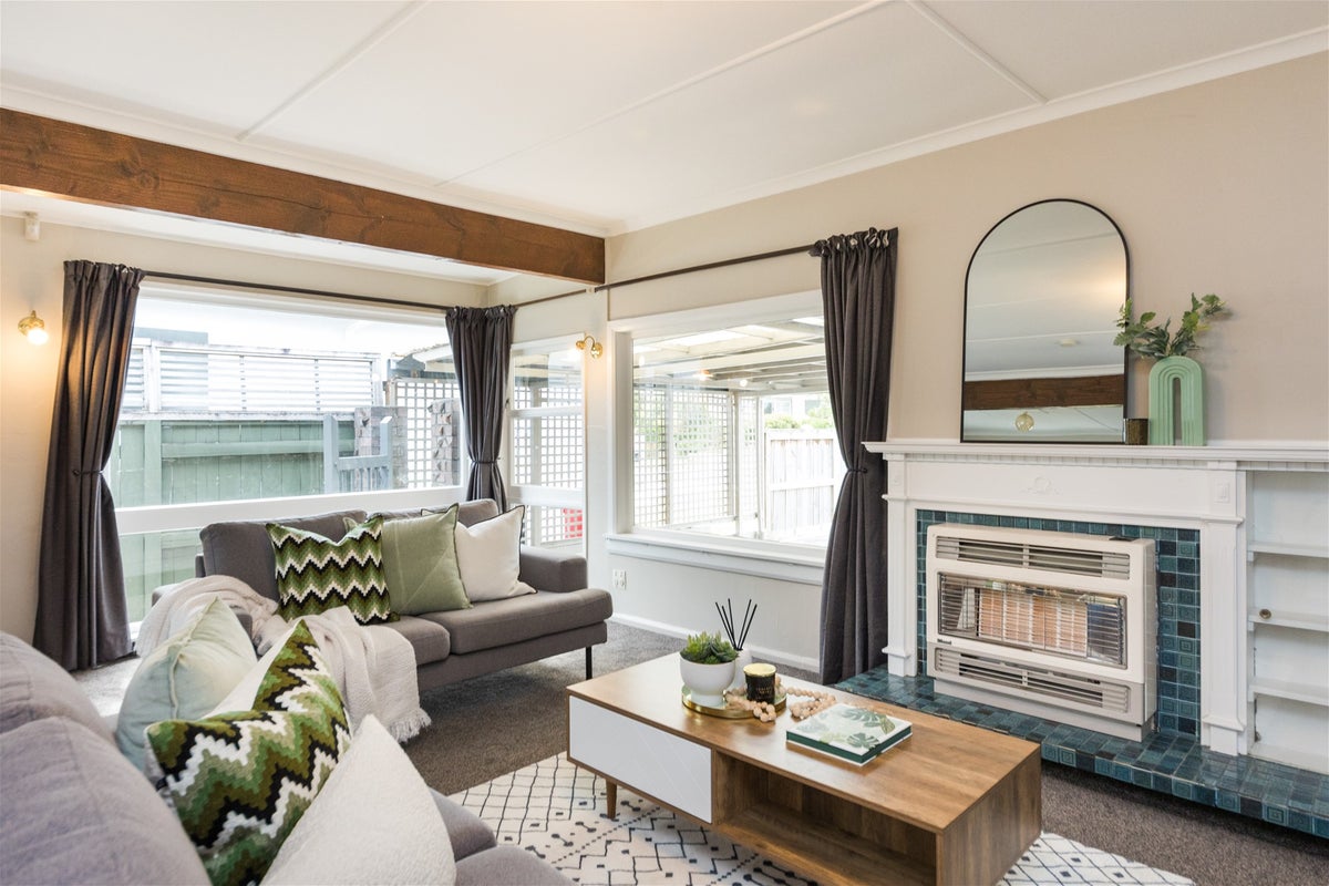 28 Sheffield Street, Awapuni, Palmerston North - Carousel 2