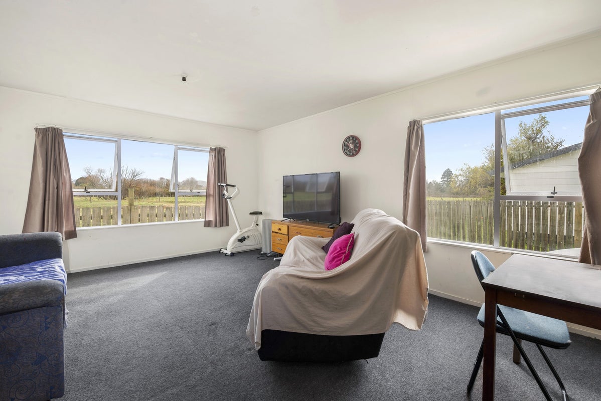 91B Pohutukawa Drive, Owhata, Rotorua - Carousel 1