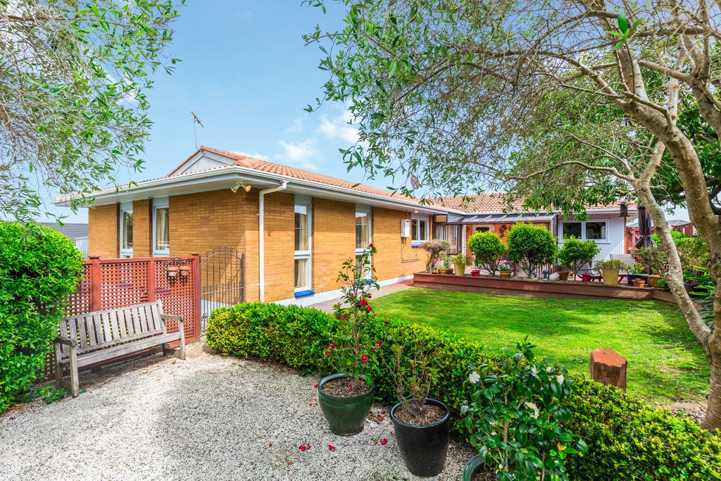 204 Cook Street, Howick, Auckland - Carousel 2