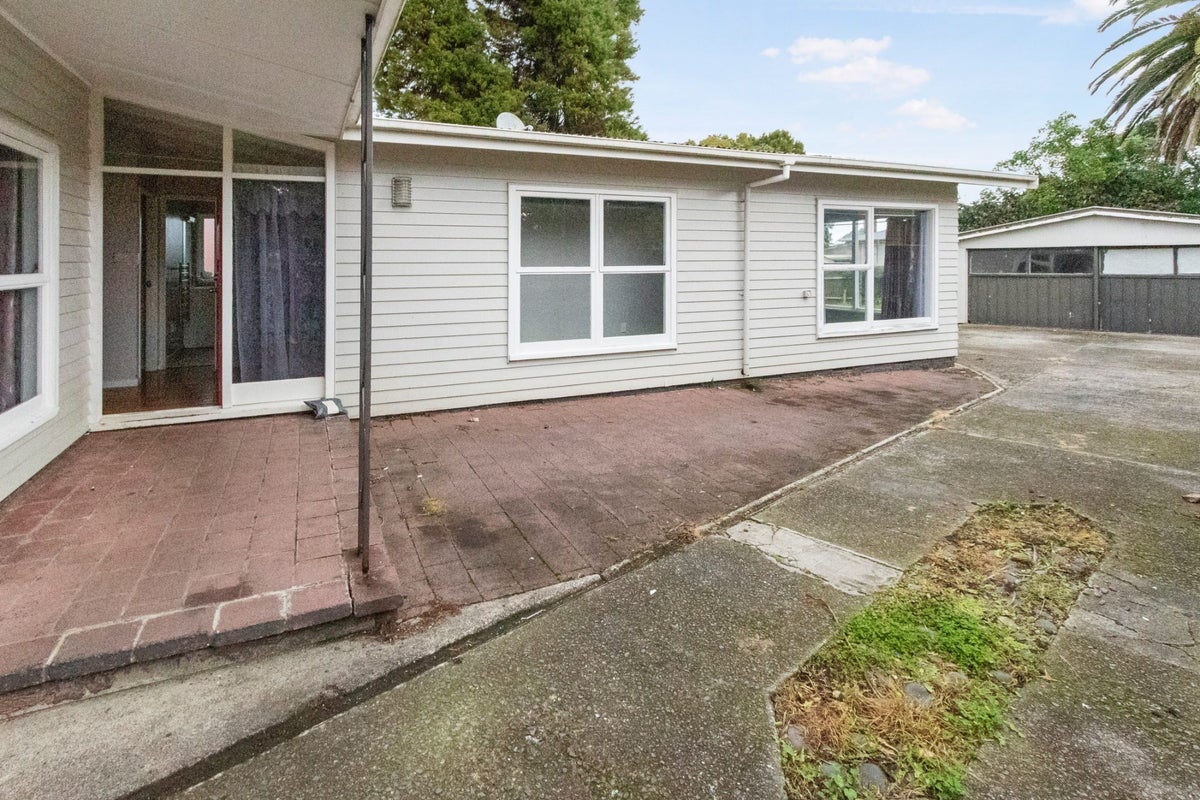 72 Christmas Road, Manurewa, Auckland - Carousel 13