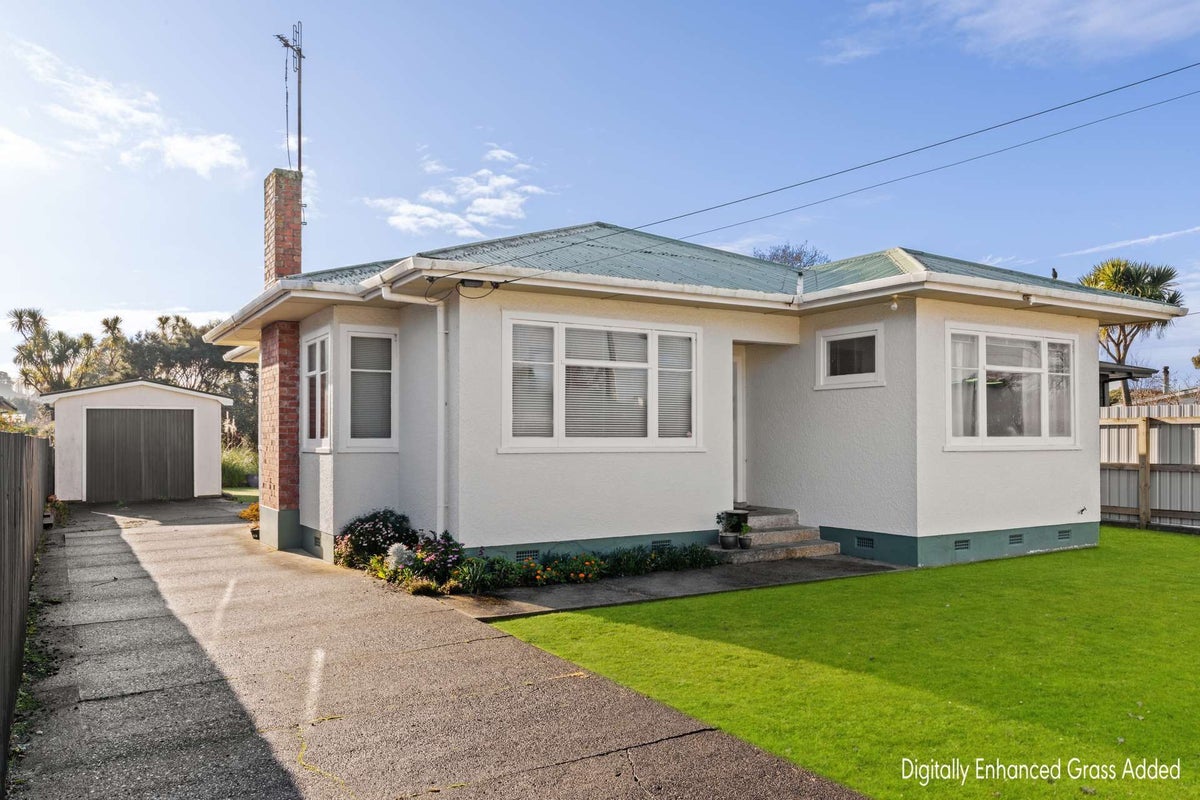 30 Kells Avenue, Aramoho, Whanganui - Carousel 1