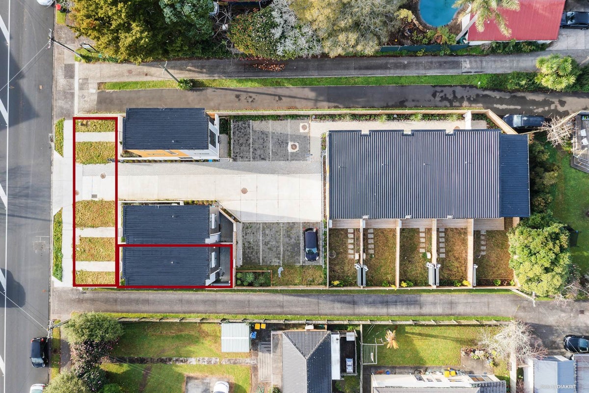 4/54 Swanson Road, Henderson, Auckland - Carousel 2